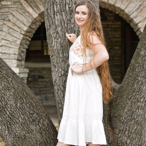 Sun Dress - Picture 2 of 6